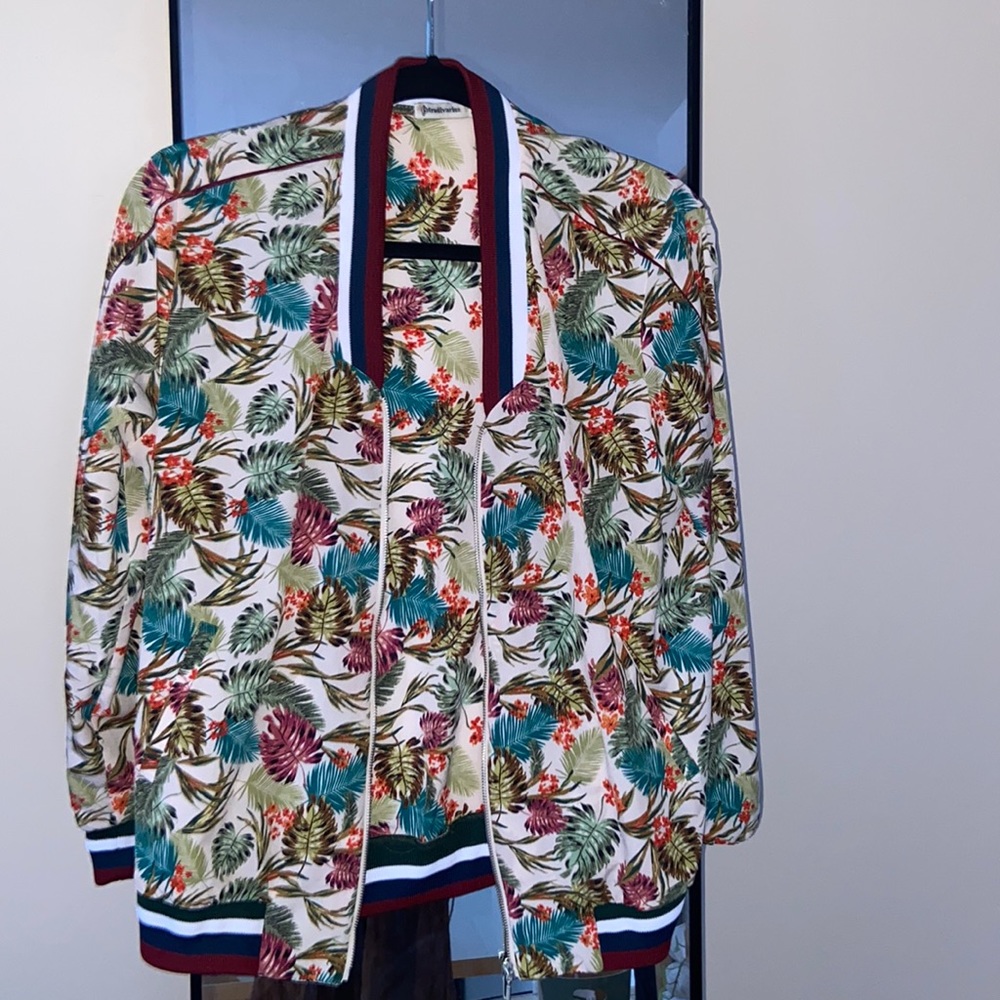 Floral jacket Bomber style